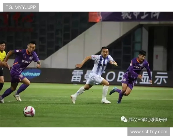 武汉三镇火力全开迎强劲对手巅峰对决引爆赛场激情时刻