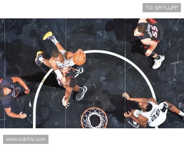 勇士与马刺激战正酣CCTV5直播精彩瞬间回顾与分析